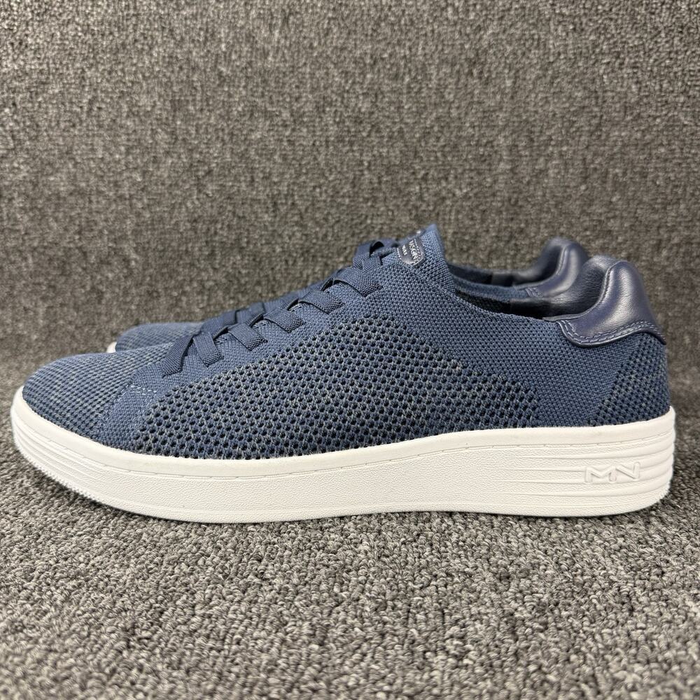 Men's Navy Knit Low-Top Sneakers - Casual Comfort